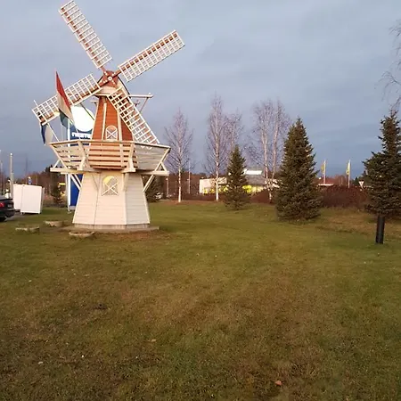 호텔 Hotelli Kaersaemaeki Kärsämäki