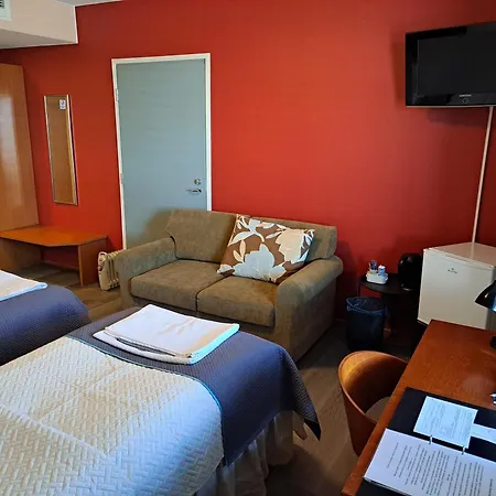 Hotelli Kaersaemaeki *