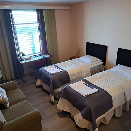 Hotelli Kaersaemaeki 호텔 Kärsämäki